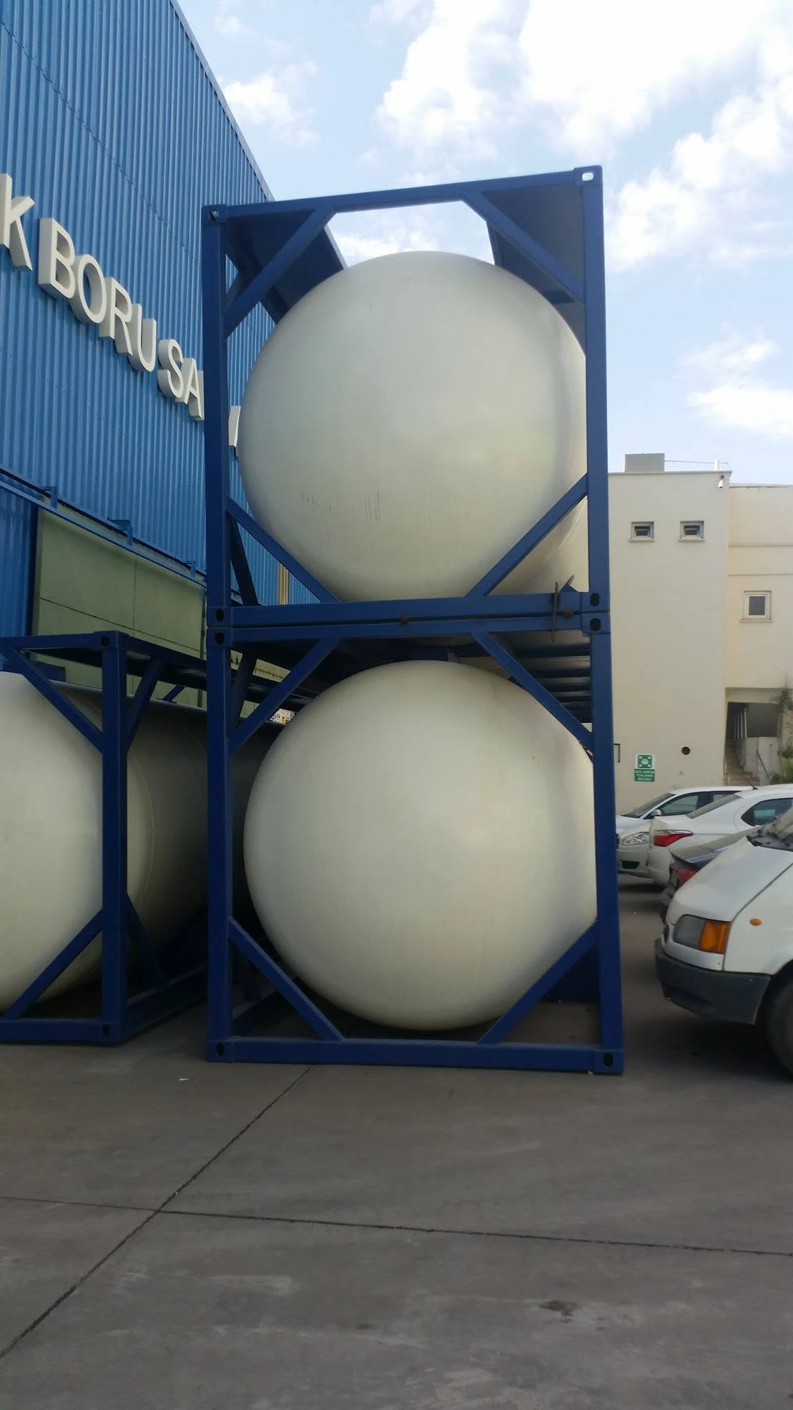 معرض الصور والفيديو