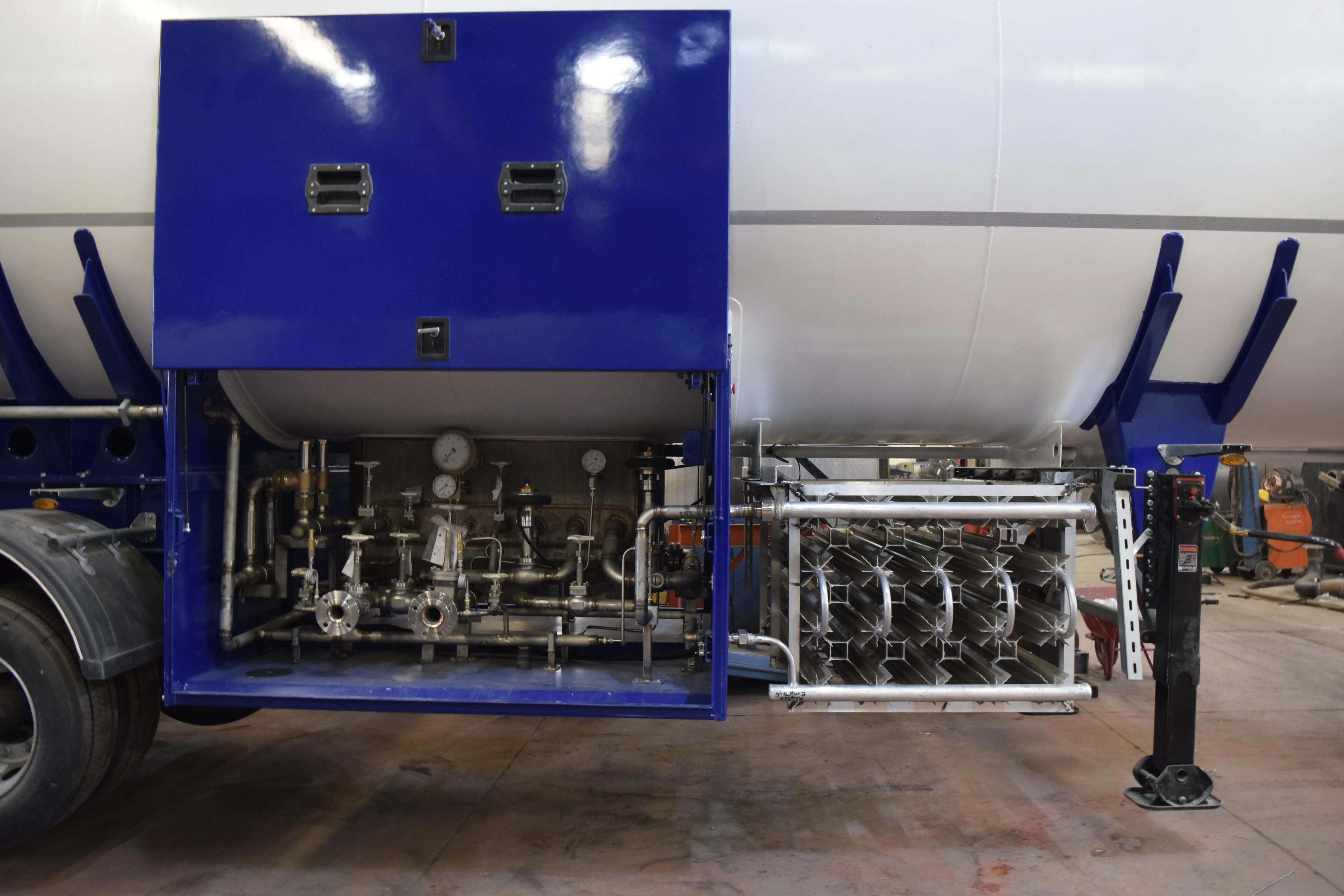 LNG Tankları ve Sistemleri